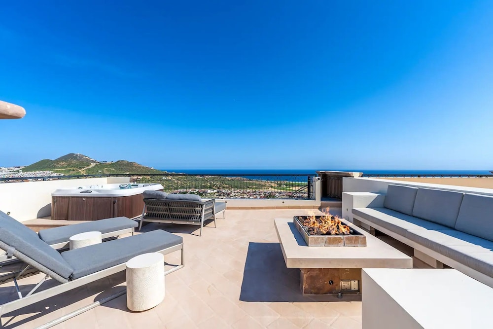 3BD Begati Ocean Views With Luxury Resort