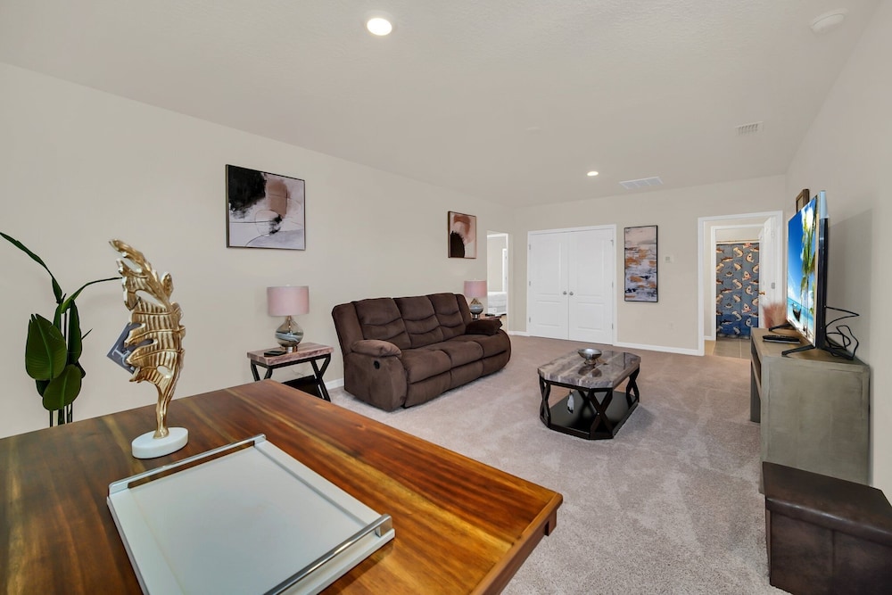 Magical Family Getaway 7BD Villa with