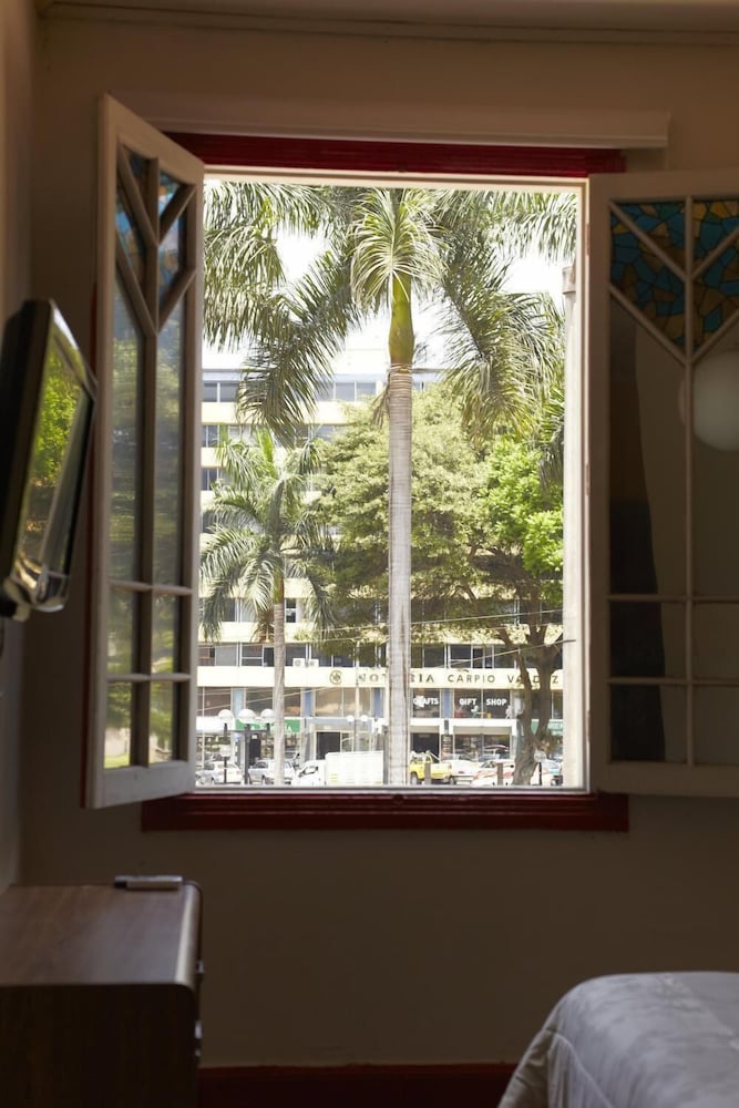 Flying Dog Backpackers Hostel