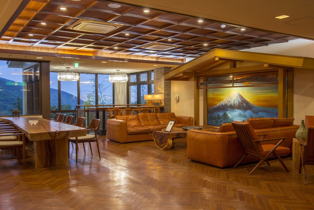 Harriway Hotel Hakone view 2
