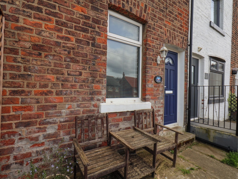 Dry Dock Cottage