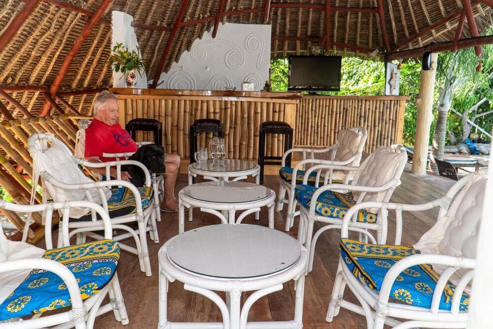 Africanhuts view 5
