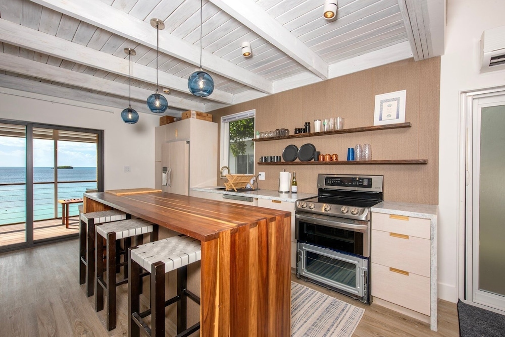 Touch Of Class Cottage - A Caribbean Beachfront Cottage 2 Bedroom Cottage