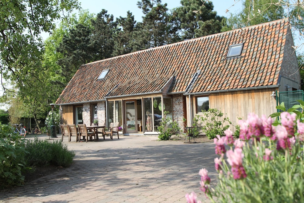 Huis bij de Lieve Bed & Breakfast