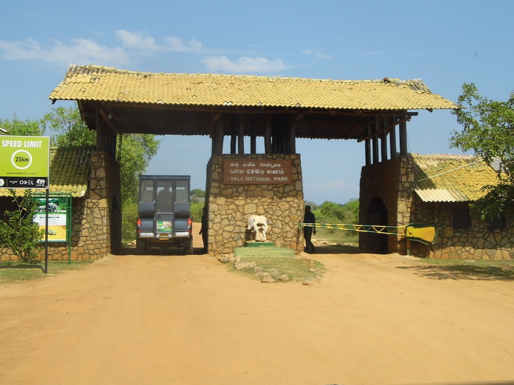 Saman Resort
