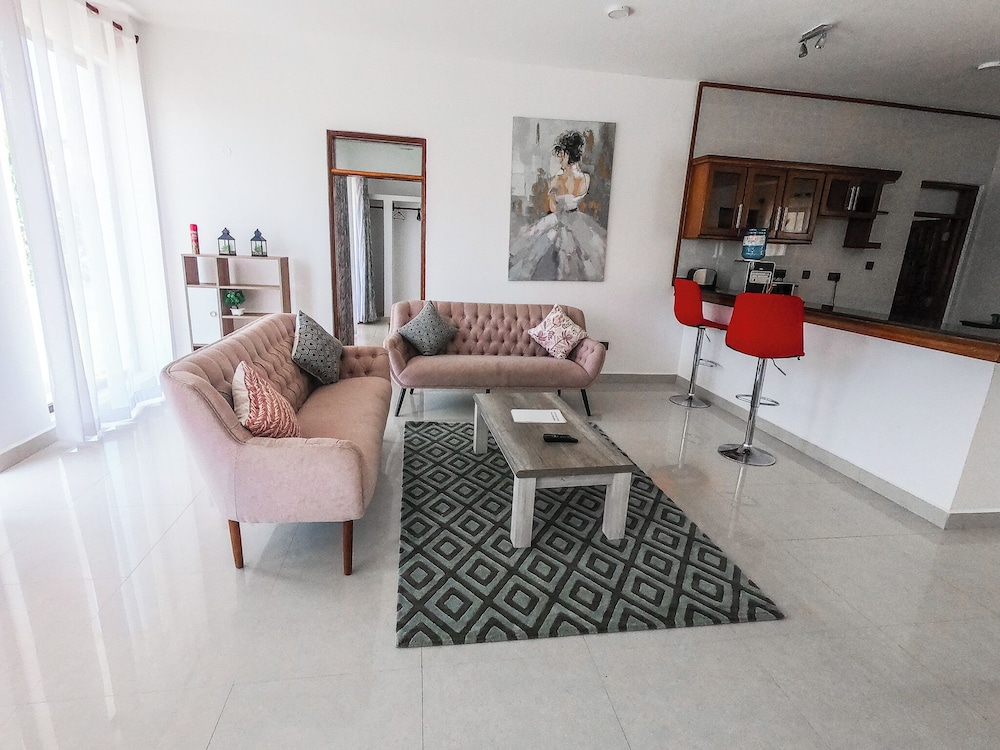 PV 19 at Pazuri Holidays