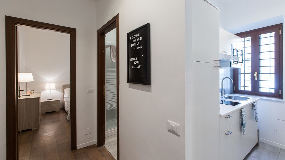 Rental In Rome Pelliccia Apartment