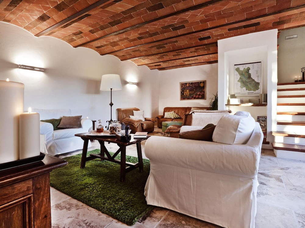 Villa With a Private Swimming Pool and Tennis Court