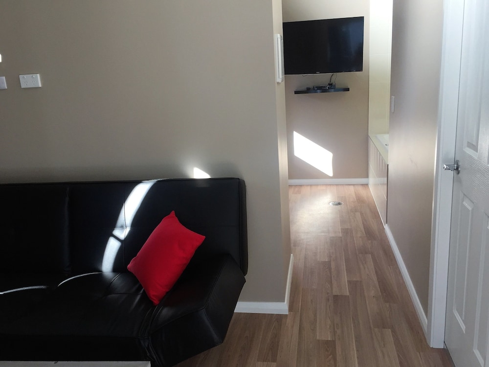 Huskisson Beach B&B