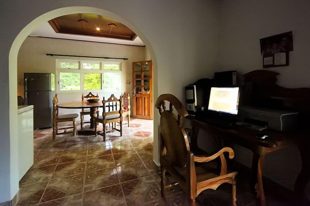 Omusee Guesthouse