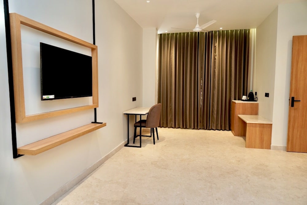 Hotel HBP Grand