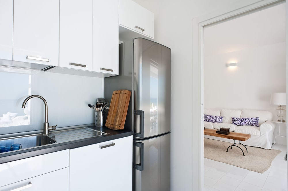 Casa Blu en Syracuse — kitchen