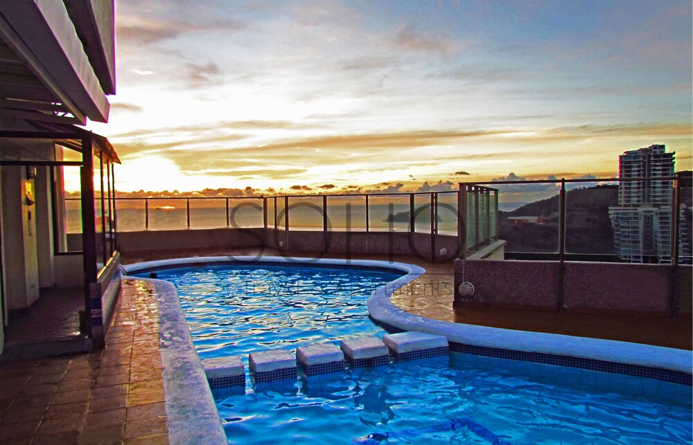 Apartamentos SOHO Basic - Vistas al Mar