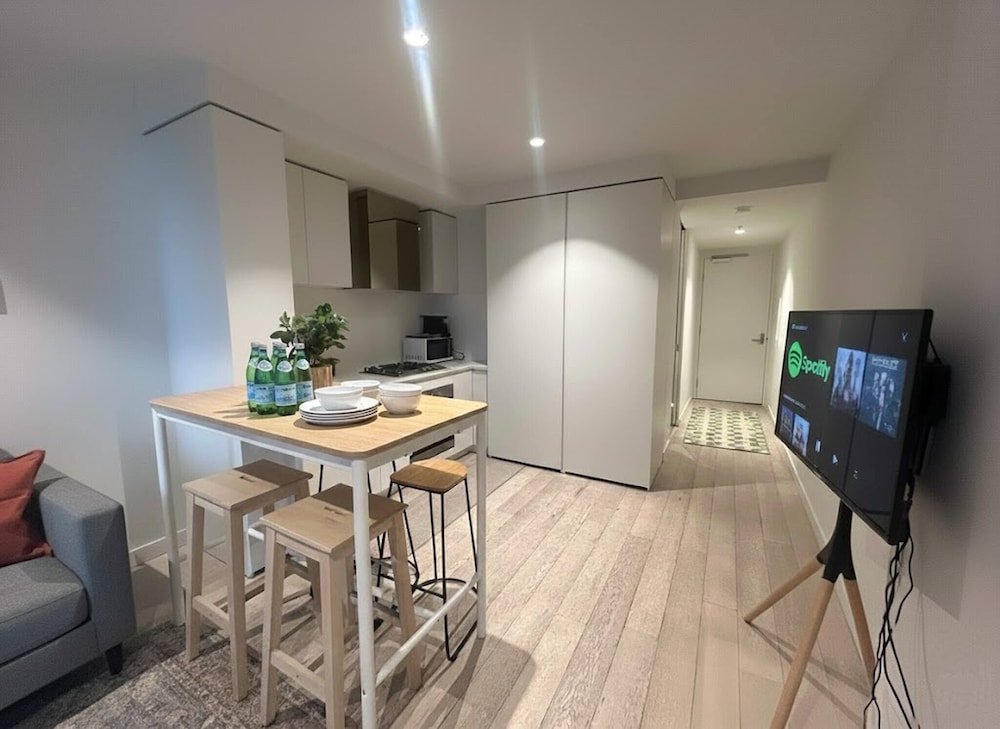 Smart Stay Mel CBD With 2 Beds
