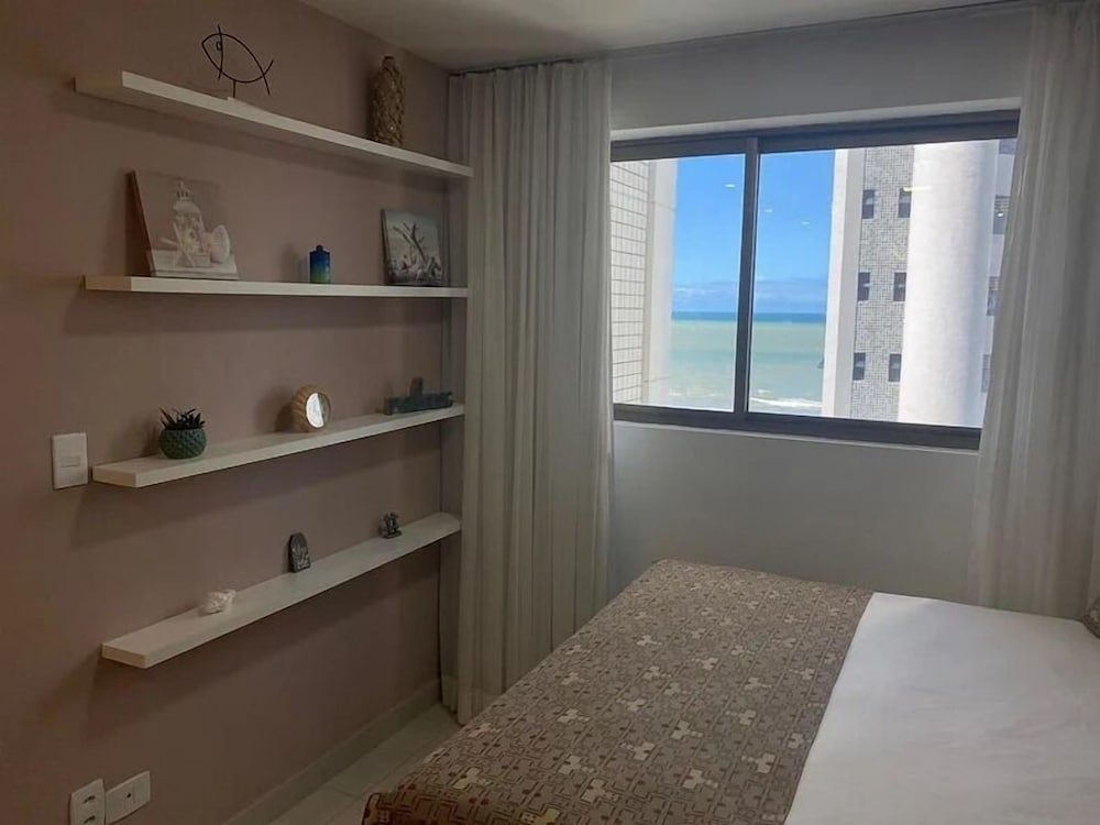 HY Beach Flats
