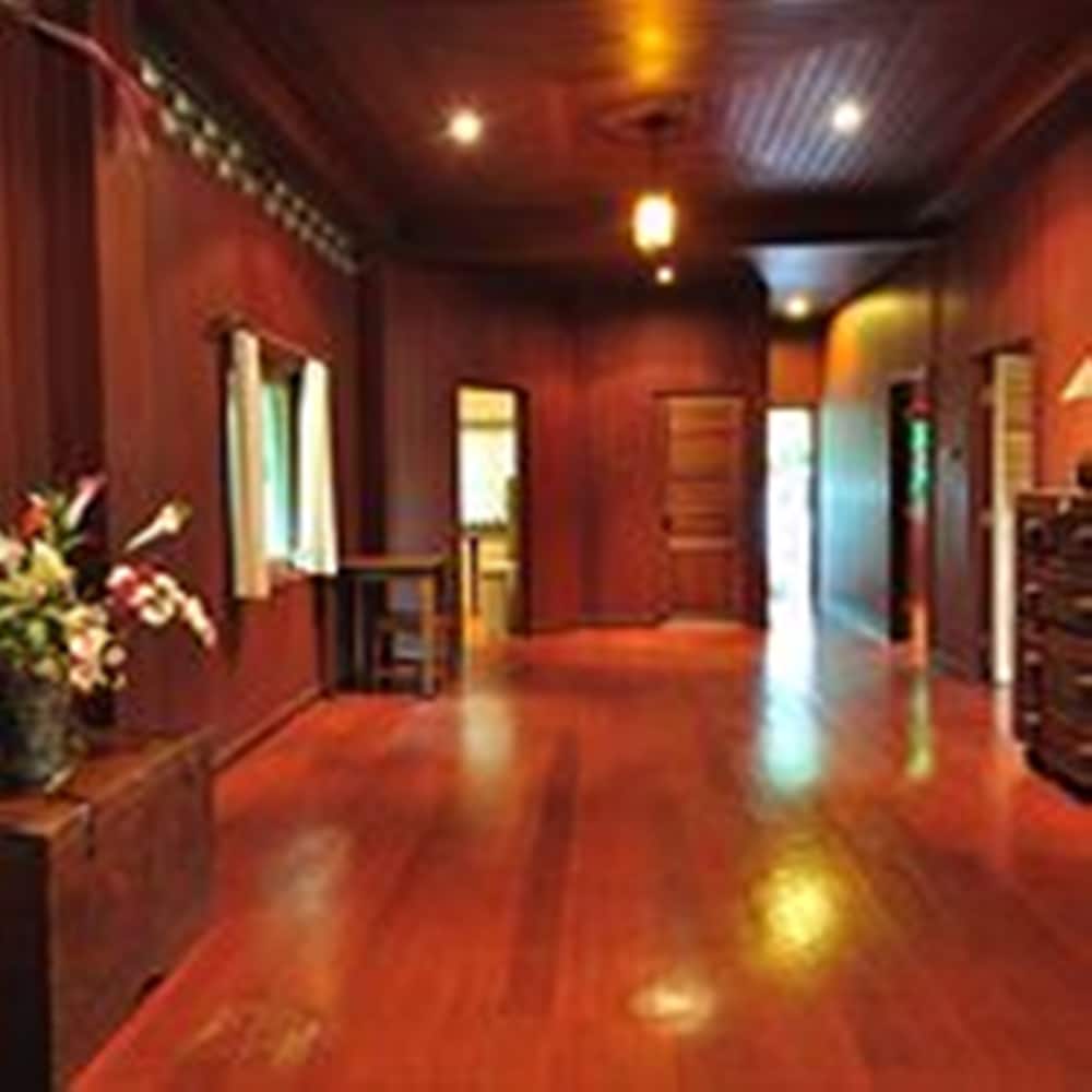 Baan Mai Beachfront Phuket Lone Island