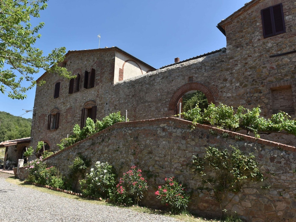 Apartment in Tuscany With Pool view 2