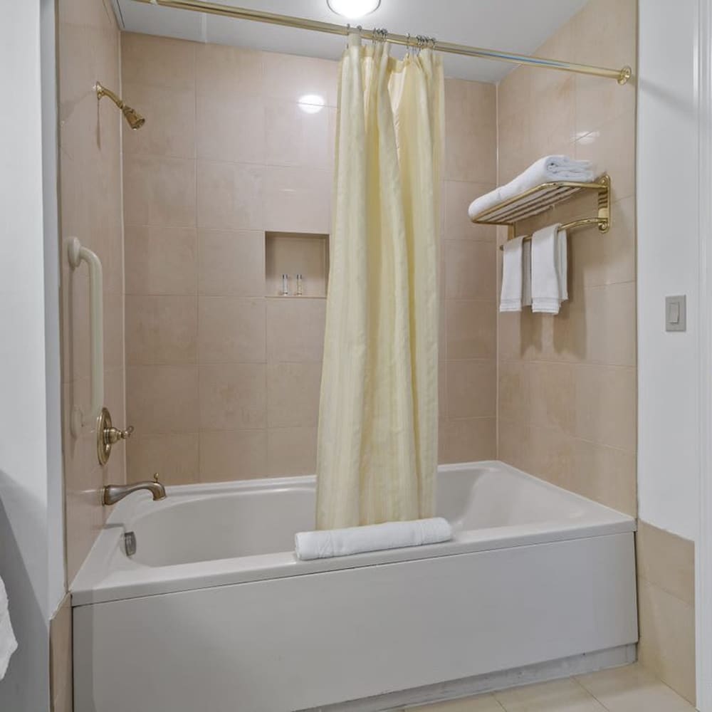 Boardwalk Cozysuites Condo w Kitchen 33 - Property Image 20