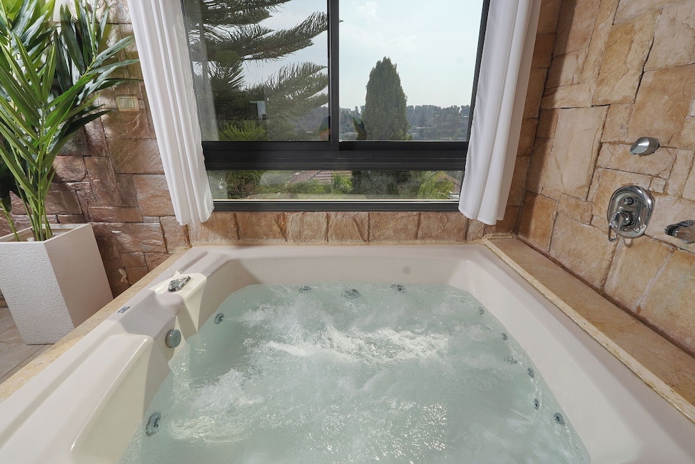 Forest View Villa