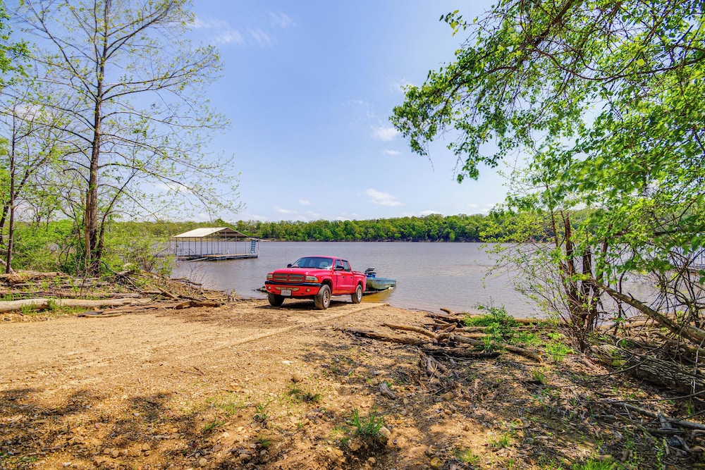 Bring Your Boat: Cabin w/ Lake Access in Halfway