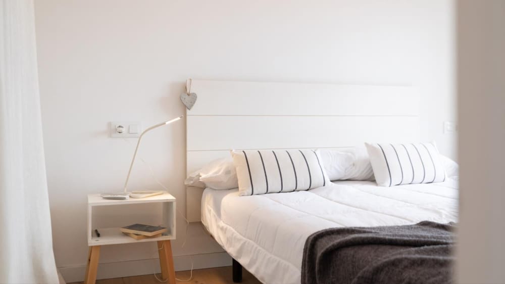 Ferran in Llafranc With 4 Bedrooms and 2 Bathrooms