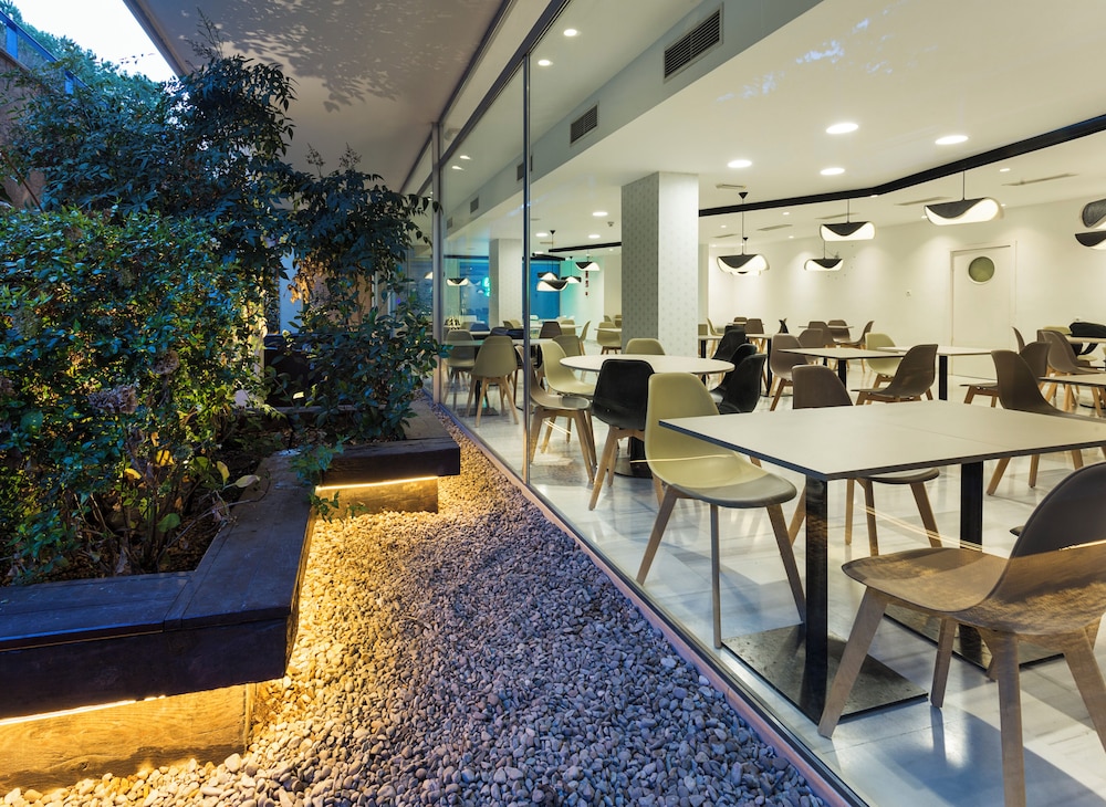 Las Rozas de Madrid Vacations - BB HOTEL Madrid Pinar de las Rozas - Property Image 4