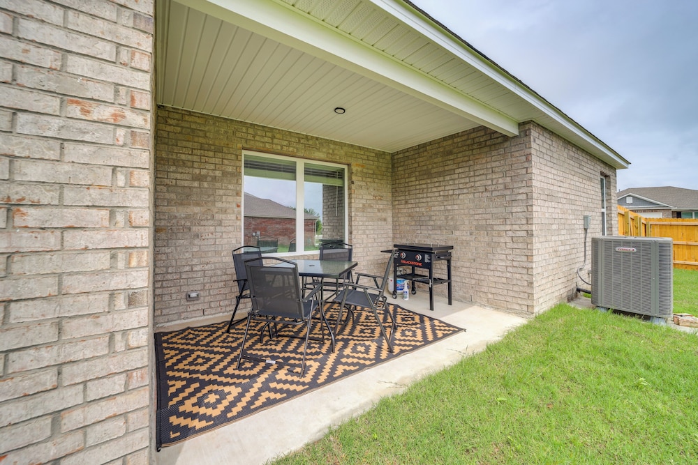 Family Home w/ Large Yard & Patio in Broken Arrow!