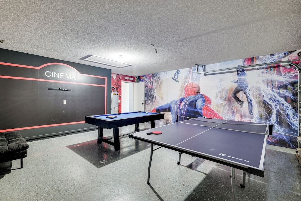 Pool & Game Room: Pet-friendly Gem in Davenport