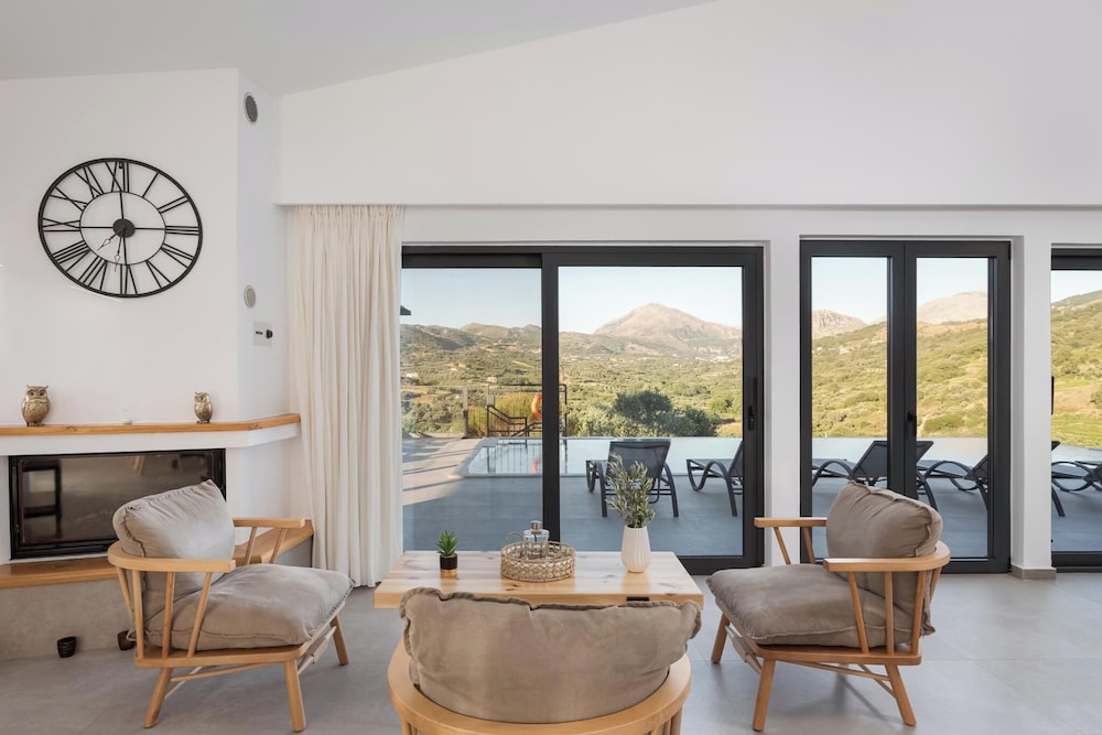 Kourtaliotis Villa Crete