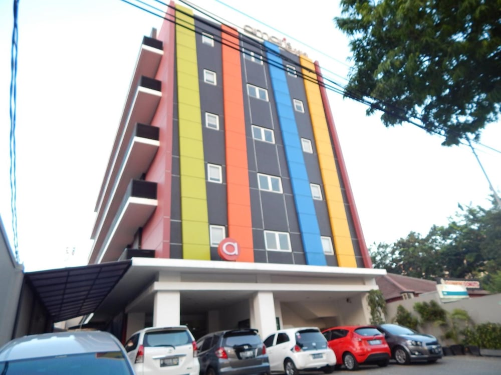 Amaris Hotel Senen - Image 5