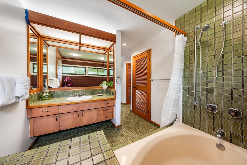Kapalua Ridge Villas 1011