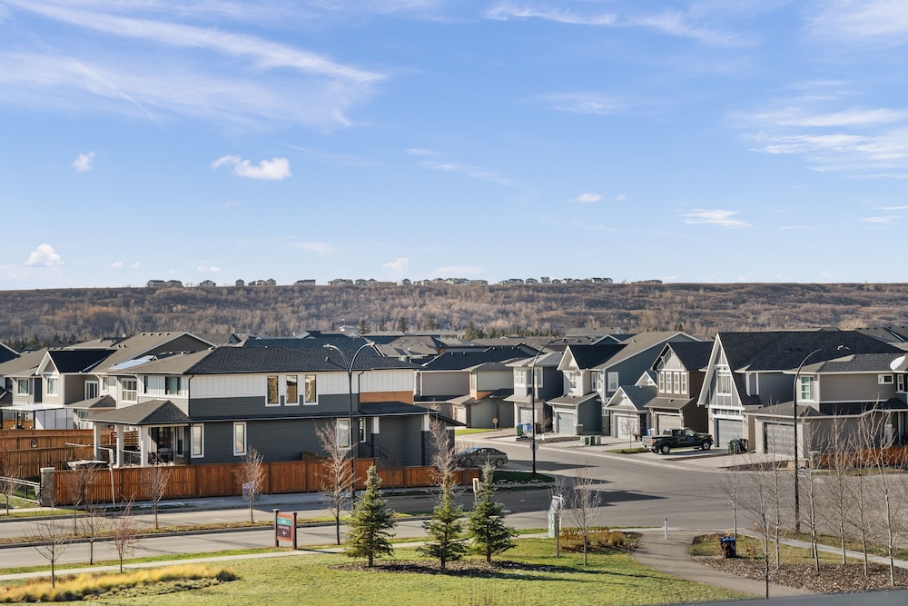 New Apartments in Cranston by GLOBALSTAY