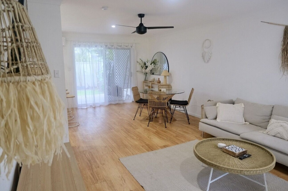 Coolangatta Surf & Stay 3 BR Townhouse