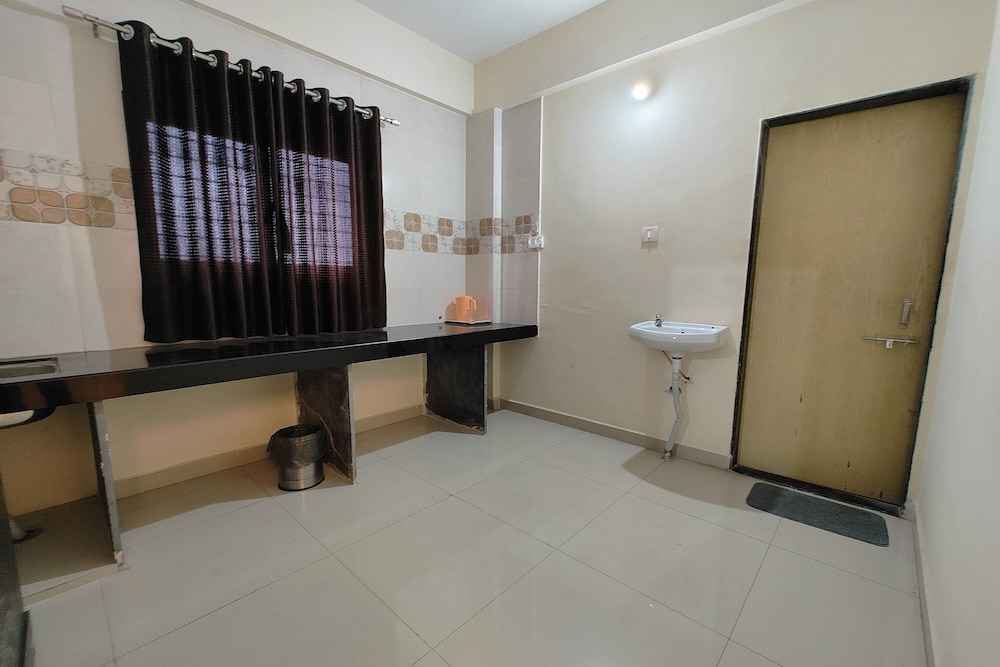 Vaishnav Inn view 5