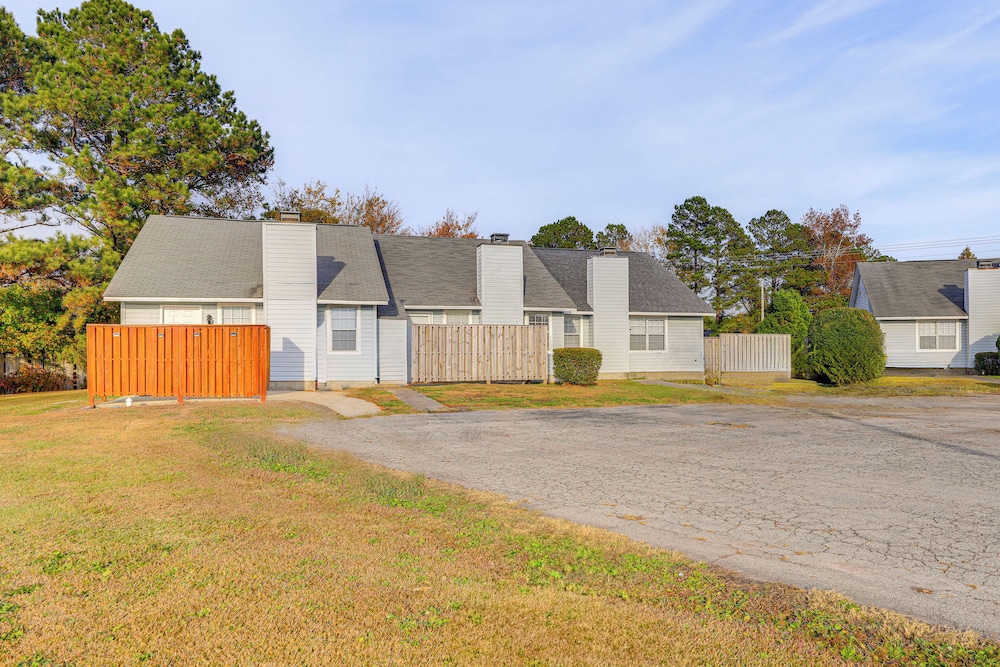 8 Mi to Neuse River: Cozy Gem in Havelock!