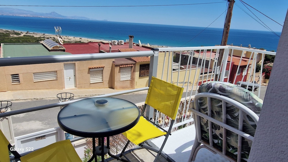 La Vista Penthouse Stunning View Private Balcony