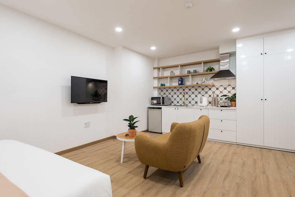 Cozrum Homes May's House