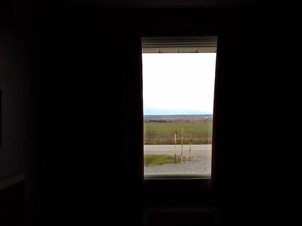 Motel Earlton