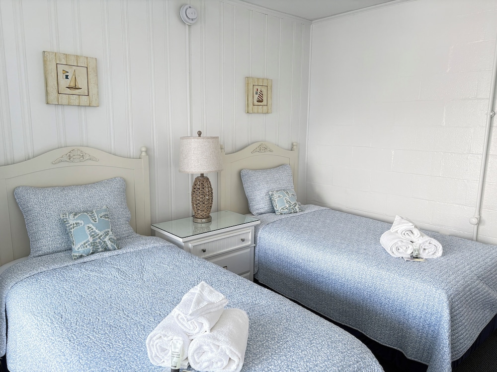 Harris Sea Ranch Motel