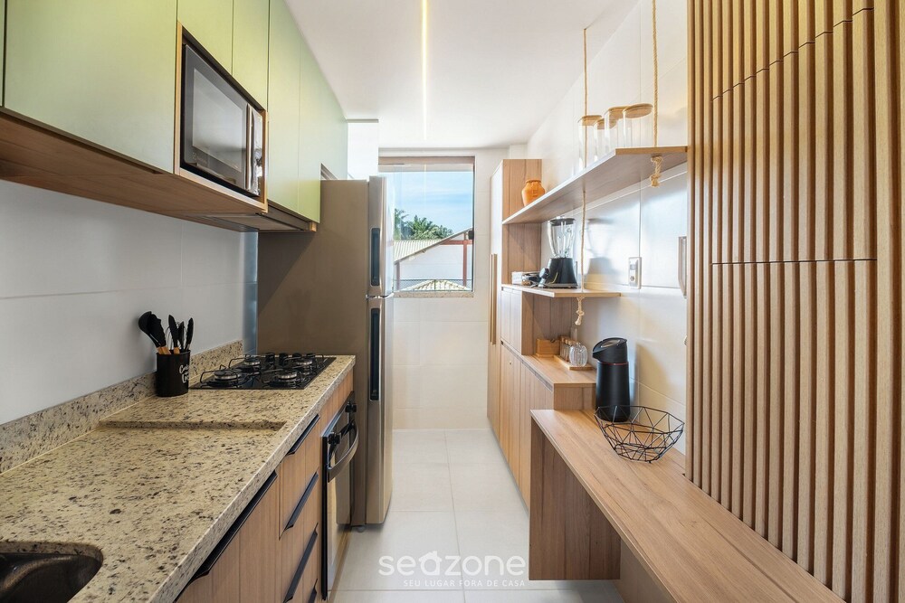 Charming Apartment With Pool View! Bio0079