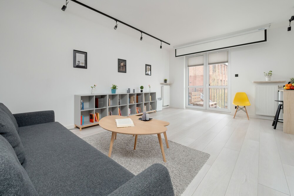 Łąkowa Apartment Łódź by Renters