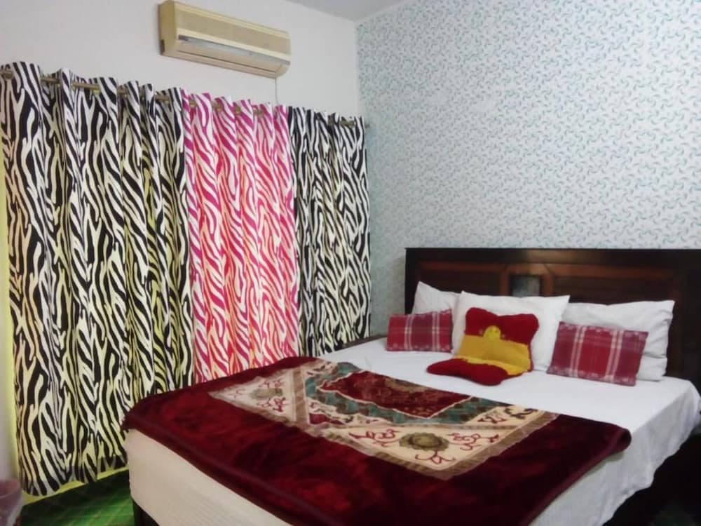 New City Lodges Guest House view 5