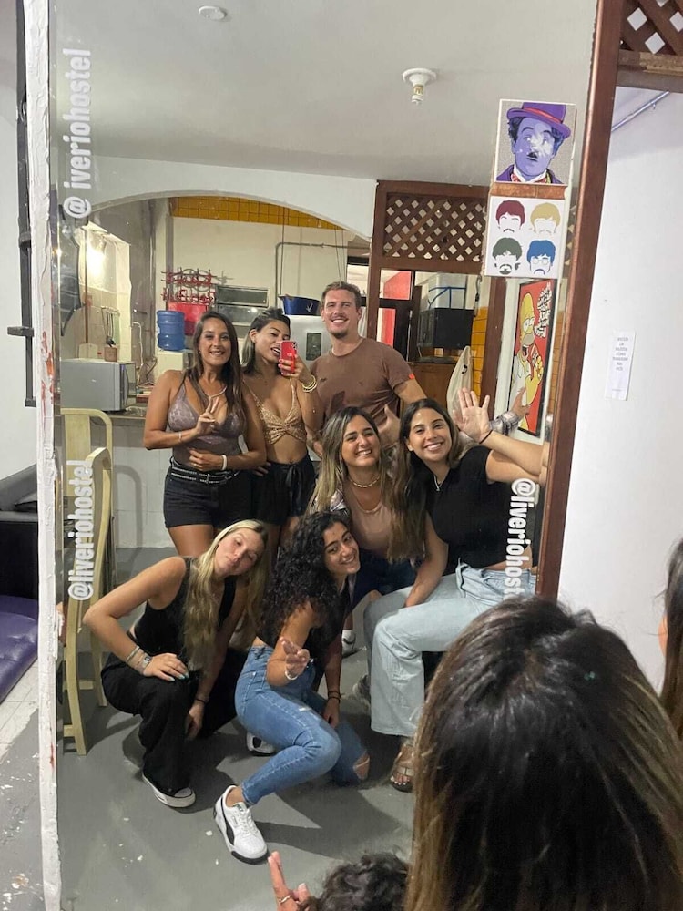 LIVE RIO HOSTEL