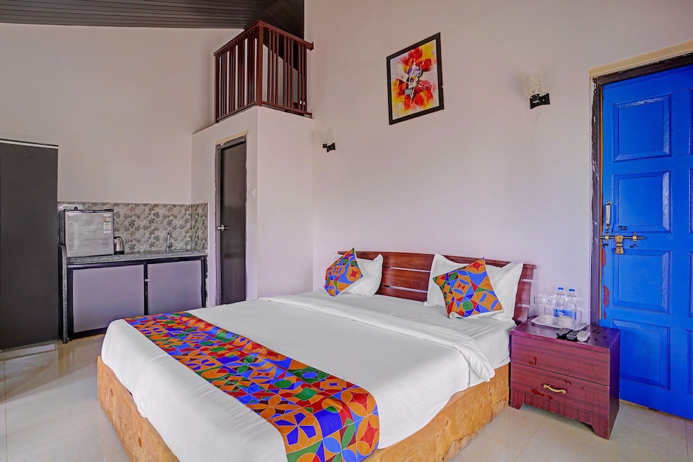 Fabhotel Padma