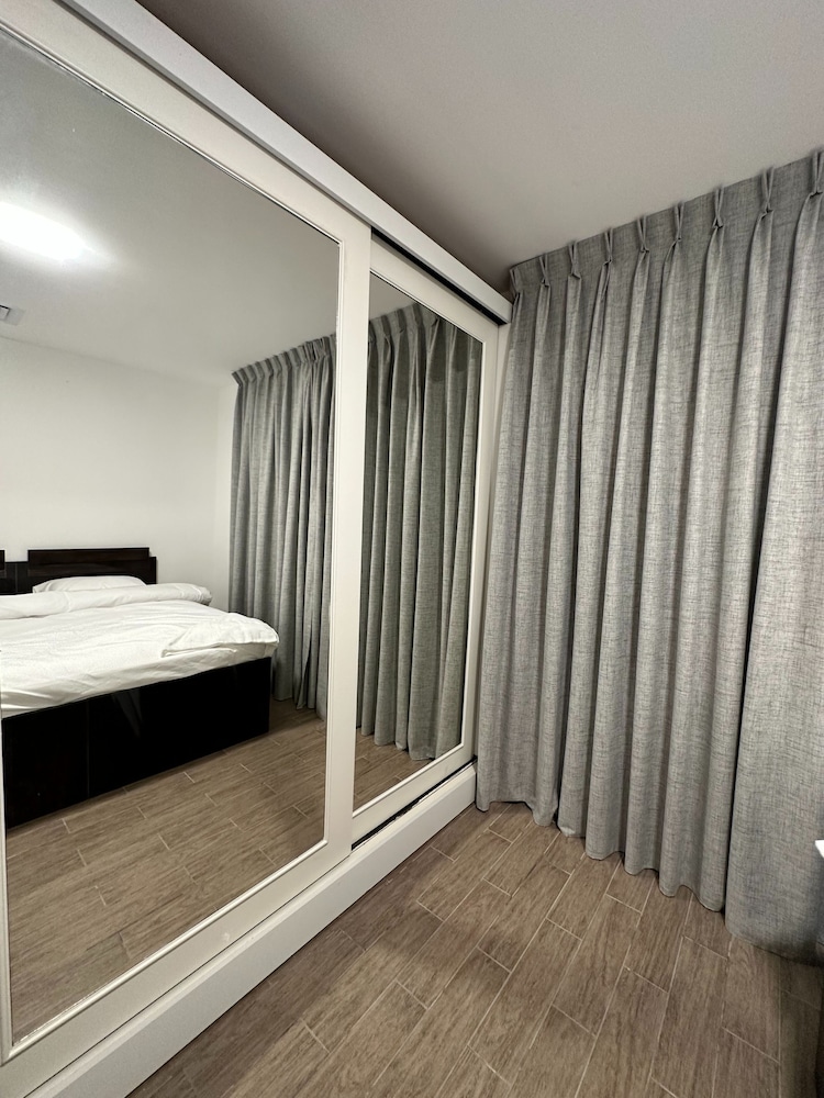 Charming Amman Apartment With Electric Heating &