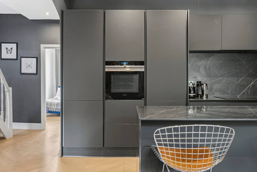 Luxury Kensington Penthouse With Huge Roof Terrace