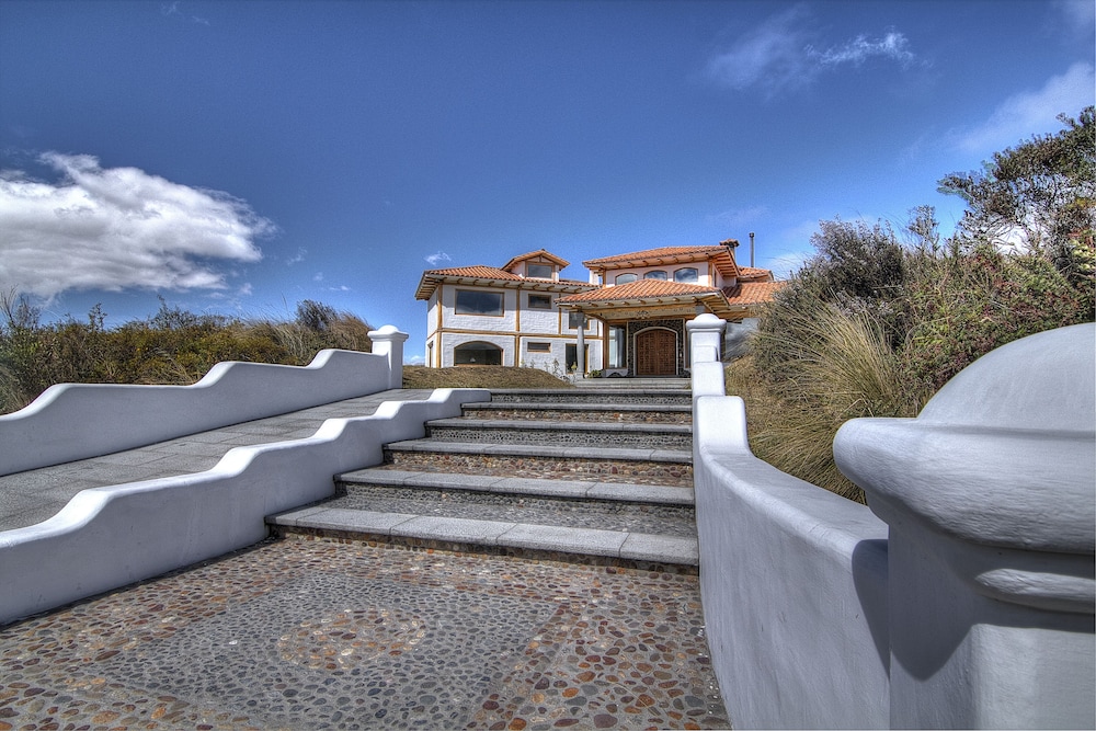 Hacienda Los Mortiños