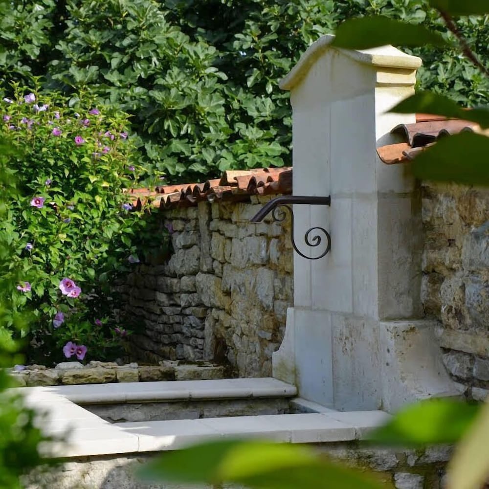 Photo 27
