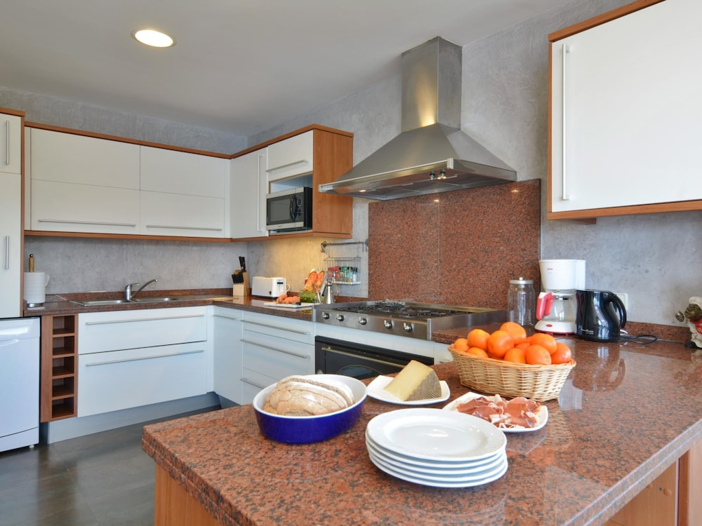 Villa With Incredible sea Views and Pool Sleeps 7