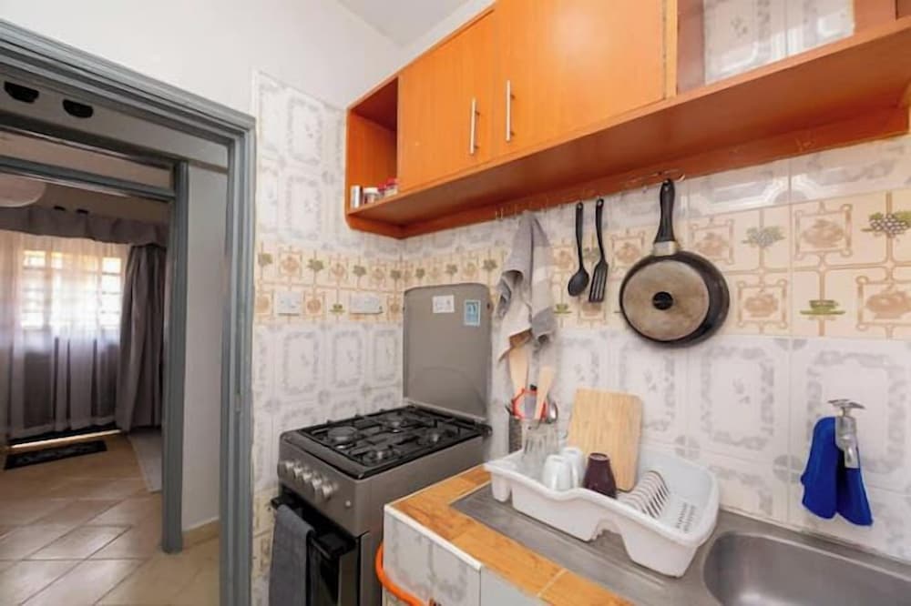 Lux Suites Bida Furnished Apartments